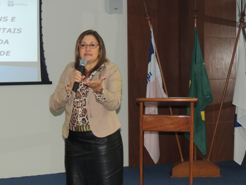 Grupo IDEIAS participa de Seminário do CRA/ES