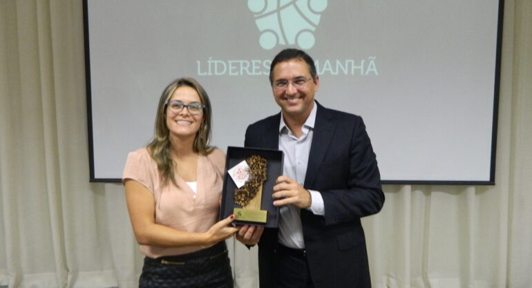 Diretoria do Grupo IDEIAS em encontro do Líderes do Amanhã