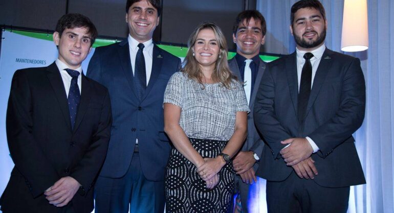 Diretora do Grupo IDEIAS toma posse no Instituto Líderes do Amanhã
