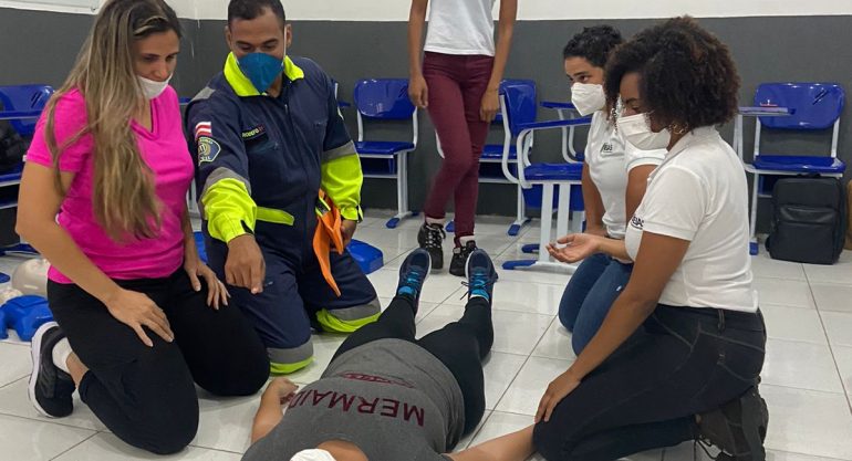 Colaboradores participam de Curso de Brigada de Incêndio