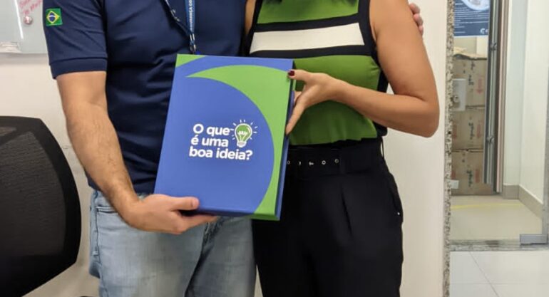 Parceiros recebem kit corporativo com nova identidade visual