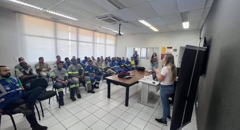Ambev participa de treinamento do Projeto Reciclo