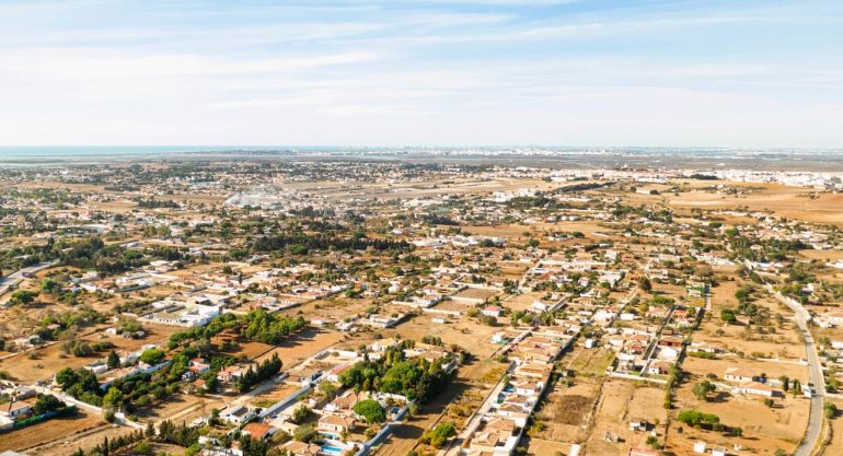 Entre leis e laços: construindo legitimidade nos territórios