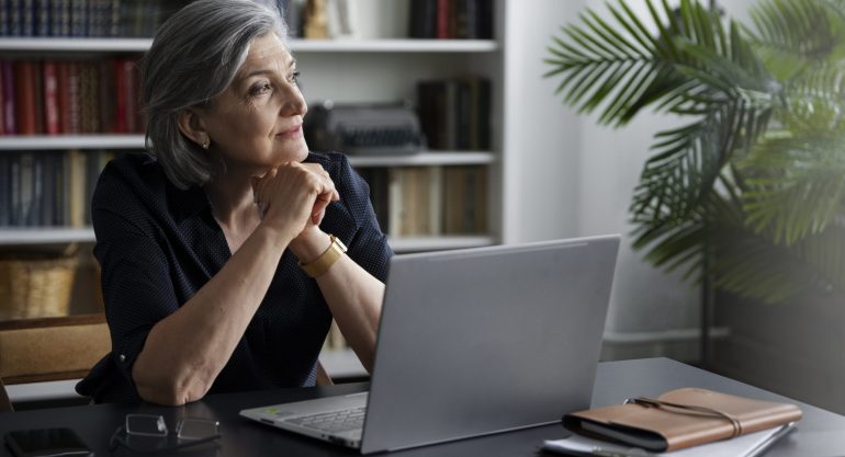 Artigo: Economia Prateada: protagonismo e potência na segunda década da vida